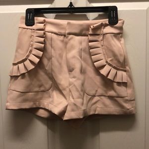 Blush Scalloped pocket shorts